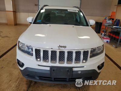 Piąte zdjęcie samochodu w środku: 2014 JEEP COMPASS LATITUDE VIN:1C4NJDEB5ED897756 - miniatura
