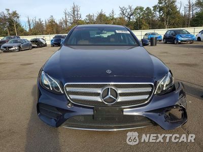 Piąte zdjęcie samochodu w środku: 2020 MERCEDES-BENZ E 350 4MATIC VIN:WDDZF8EB9LA719475 - miniatura