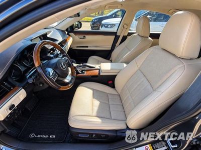 Piąte zdjęcie samochodu w środku: 2017 LEXUS ES 300H VIN:JTHBW1GGXH2156318 - miniatura