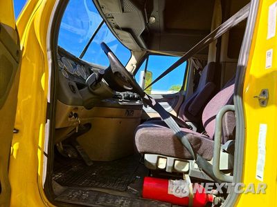 Zdjęcie 7 z 14 samochodu: 2017 FREIGHTLINER CASCADIA 125 VIN:3AKJGLDR9HSJJ2104 - miniatura