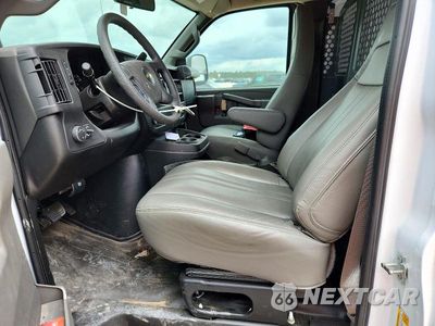 Zdjęcie 7 z 12 samochodu: 2025 CHEVROLET EXPRESS 2500 CARGO DELIVERY VAN VIN:1GCWGBFPXS1278049 - miniatura