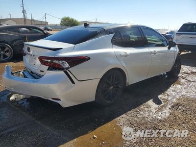 Trzecie zdjęcie samochodu z tyłu: 2022 TOYOTA CAMRY XSE V6 VIN:4T1KZ1AK1NU066928 - miniatura