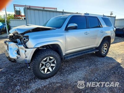 2017 TOYOTA 4RUNNER JTEBU5JR9H5462266 - główne zdjęcie licytacji z USA - miniatura
