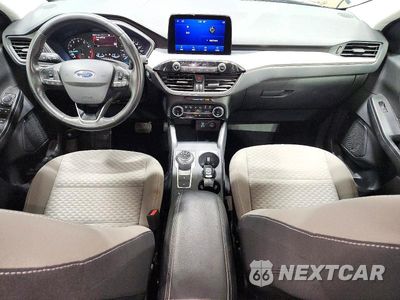 Zdjęcie 8 z 13 samochodu: 2022 FORD ESCAPE SE VIN:1FMCU9G67NUB17182 - miniatura