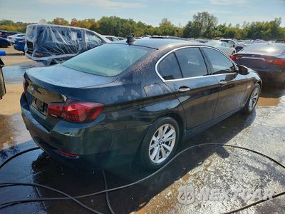 Trzecie zdjęcie samochodu z tyłu: 2015 BMW 528 XI VIN:WBA5A7C56FD624175 - miniatura