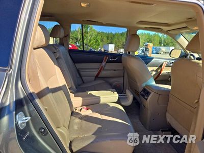 Zdjęcie 10 z 12 samochodu: 2008 TOYOTA HIGHLANDER LIMITED VIN:JTEDS42A582055774 - miniatura