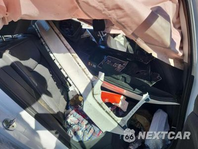 Zdjęcie 10 z 12 samochodu: 2019 HYUNDAI IONIQ LIMITED VIN:KMHC05LC9KU136666 - miniatura