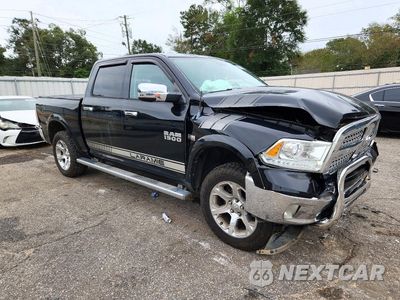Czwarte zdjęcie samochodu z boku: 2013 RAM 1500 LARAMIE VIN:1C6RR7NT2DS721849 - miniatura