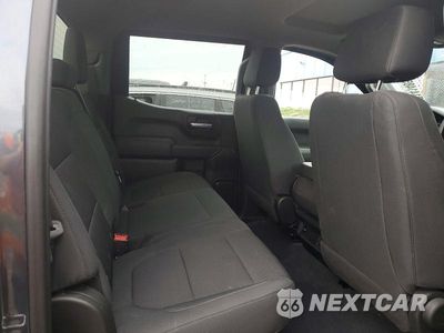 Zdjęcie 10 z 13 samochodu: 2021 CHEVROLET SILVERADO K1500 CUSTOM VIN:1GCPYBEK0MZ241166 - miniatura