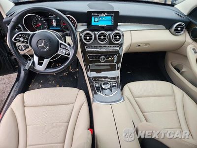 Zdjęcie 8 z 12 samochodu: 2019 MERCEDES-BENZ C 300 VIN:55SWF8DB2KU299044 - miniatura