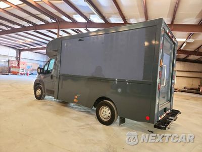 Drugie zdjęcie samochodu z przodu: 2022 RAM PROMASTER 3500 DELIVERY TRUCK VIN:3C7WRVMG4NE136895 - miniatura