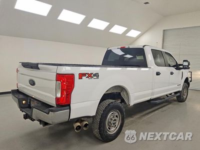 Trzecie zdjęcie samochodu z tyłu: 2019 FORD F250 SUPER DUTY VIN:1FT7W2BTXKEC61335 - miniatura