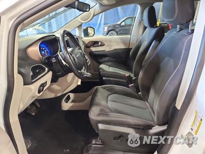 Zdjęcie 7 z 14 samochodu: 2024 CHRYSLER VOYAGER LX VIN:2C4RC1CGXRR176635 - miniatura