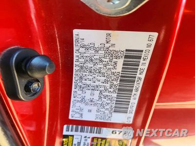 Zdjęcie 12 z 12 samochodu: 2014 TOYOTA TACOMA V6 VIN:3TMLU4EN4EM147973 - miniatura