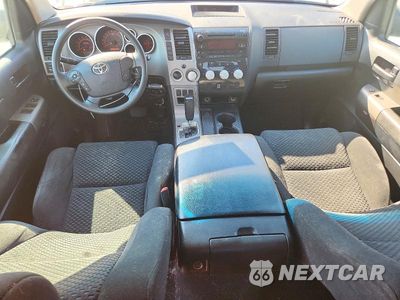 Zdjęcie 8 z 12 samochodu: 2011 TOYOTA TUNDRA DOUBLE CAB SR5 VIN:5TFUY5F12BX163721 - miniatura
