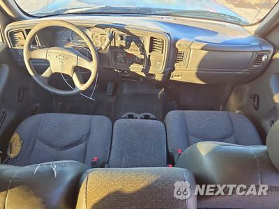 Zdjęcie 8 z 12 samochodu: 2003 CHEVROLET SILVERADO C1500 VIN:1GCEC19V63Z166721 - miniatura