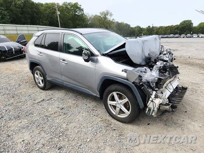 Czwarte zdjęcie samochodu z boku: 2019 TOYOTA RAV4 LE VIN:2T3F1RFV7KW020534 - miniatura