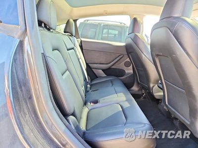 Zdjęcie 10 z 12 samochodu: 2024 TESLA MODEL Y VIN:7SAYGDED4RF058454 - miniatura