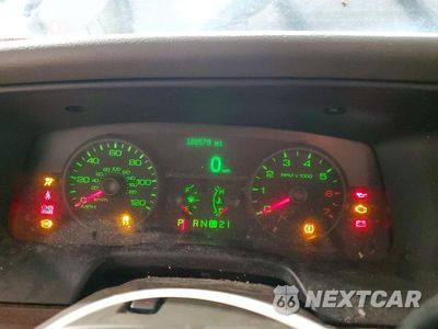 Zdjęcie 9 z 13 samochodu: 2011 FORD CROWN VICTORIA LX VIN:2FABP7EV7BX148691 - miniatura