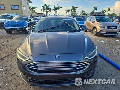Piąte zdjęcie samochodu w środku: 2017 FORD FUSION SE VIN:3FA6P0HD4HR291827 - miniatura