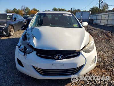 Piąte zdjęcie samochodu w środku: 2013 HYUNDAI ELANTRA LIMITED VIN:5NPDH4AEXDH246266 - miniatura