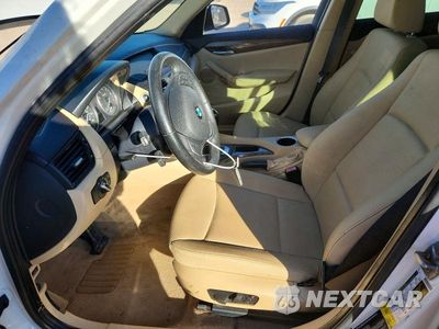 Zdjęcie 7 z 13 samochodu: 2013 BMW X1 XDRIVE28I VIN:WBAVL1C5XDVR90834 - miniatura