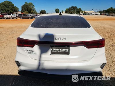 Zdjęcie 6 z 12 samochodu: 2023 KIA FORTE LXS VIN:3KPF24AD7PE556191 - miniatura