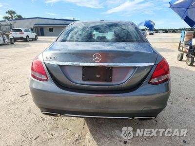 Zdjęcie 6 z 12 samochodu: 2018 MERCEDES-BENZ C 300 VIN:55SWF4JB2JU237316 - miniatura