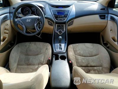Zdjęcie 8 z 12 samochodu: 2013 HYUNDAI ELANTRA GLS VIN:KMHDH4AE7DU936607 - miniatura