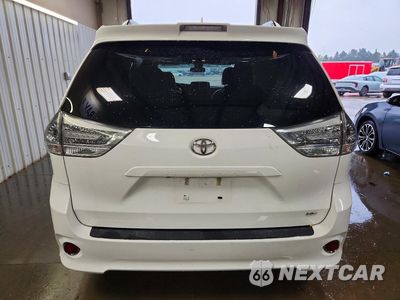 Zdjęcie 6 z 13 samochodu: 2019 TOYOTA SIENNA SE 8-PASSENGER VIN:5TDXZ3DC4KS984697 - miniatura