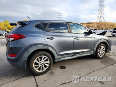 Trzecie zdjęcie samochodu z tyłu: 2016 HYUNDAI TUCSON SE VIN:KM8J23A49GU227512 - miniatura
