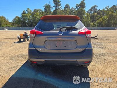 Zdjęcie 6 z 13 samochodu: 2019 NISSAN KICKS SR VIN:3N1CP5CU1KL510175 - miniatura