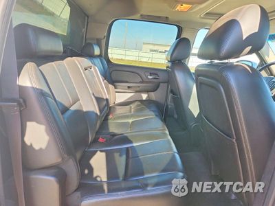 Zdjęcie 10 z 13 samochodu: 2011 CHEVROLET SILVERADO K1500 LTZ VIN:3GCPKTE32BG396542 - miniatura