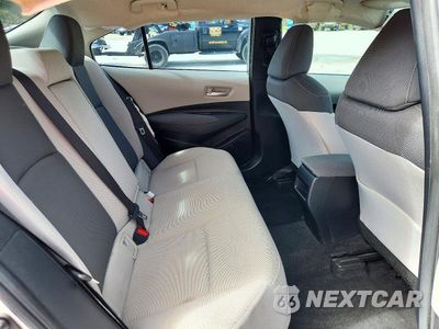 Zdjęcie 10 z 12 samochodu: 2021 TOYOTA COROLLA LE VIN:JTDEPMAE7MJ181763 - miniatura