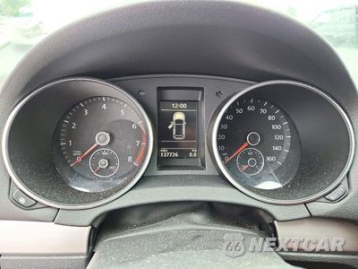 Zdjęcie 9 z 12 samochodu: 2010 VOLKSWAGEN GOLF VIN:WVWBA7AJ8AW277709 - miniatura