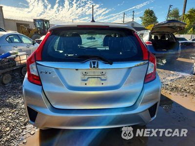Zdjęcie 6 z 13 samochodu: 2016 HONDA FIT EX VIN:3HGGK5H98GM703394 - miniatura