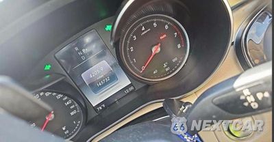 Zdjęcie 8 z 10 samochodu: 2017 MERCEDES-BENZ C 300 4MATIC VIN:55SWF4KBXHU216920 - miniatura