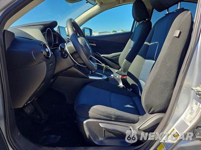 Zdjęcie 7 z 12 samochodu: 2019 TOYOTA YARIS LE VIN:3MYDLBYV2KY506914 - miniatura
