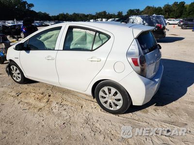 Drugie zdjęcie samochodu z przodu: 2013 TOYOTA PRIUS C THREE VIN:JTDKDTB38D1551251 - miniatura