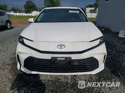 Piąte zdjęcie samochodu w środku: 2025 TOYOTA CAMRY LE VIN:4T1DBADK6SU516514 - miniatura