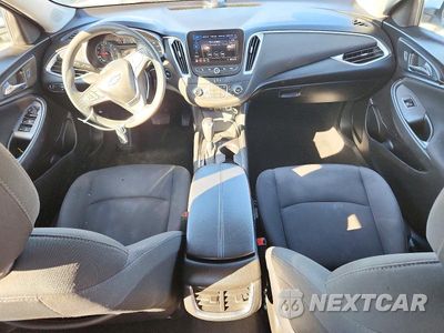Zdjęcie 8 z 12 samochodu: 2020 CHEVROLET MALIBU LT VIN:1G1ZD5ST1LF096036 - miniatura