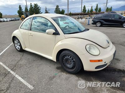 Czwarte zdjęcie samochodu z boku: 2006 VOLKSWAGEN NEW BEETLE 2.5L VIN:3VWPW31C36M423147 - miniatura