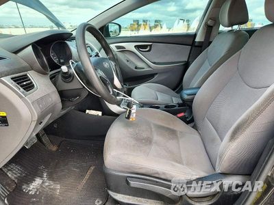 Zdjęcie 7 z 12 samochodu: 2013 HYUNDAI ELANTRA GLS VIN:5NPDH4AEXDH401883 - miniatura