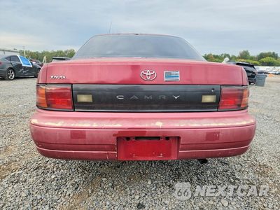 Zdjęcie 6 z 12 samochodu: 1994 TOYOTA CAMRY DX VIN:JT2SK11E2R0196824 - miniatura