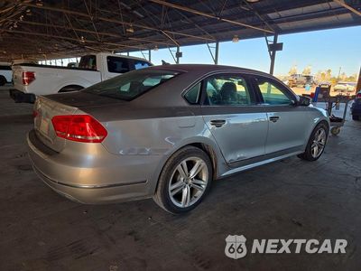Trzecie zdjęcie samochodu z tyłu: 2014 VOLKSWAGEN PASSAT SEL VIN:1VWCN7A39EC045974 - miniatura