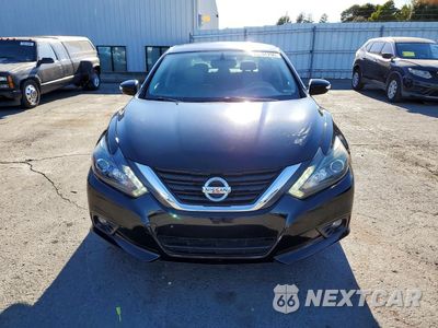Piąte zdjęcie samochodu w środku: 2016 NISSAN ALTIMA 3.5 SL VIN:1N4BL3AP1GC242047 - miniatura