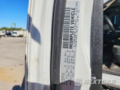 Zdjęcie 12 z 13 samochodu: 2017 RAM 5500 VIN:3C7WRMDL5HG604360 - miniatura