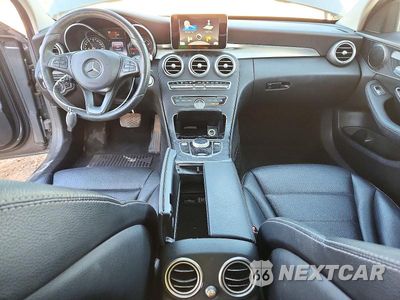 Zdjęcie 8 z 12 samochodu: 2017 MERCEDES-BENZ C 300 4MATIC VIN:WDDWF4KB8HR245673 - miniatura