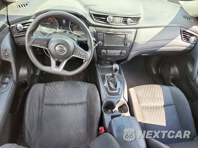 Zdjęcie 8 z 12 samochodu: 2018 NISSAN ROGUE S VIN:KNMAT2MT8JP520631 - miniatura