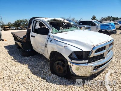 Czwarte zdjęcie samochodu z boku: 2017 RAM 3500 VIN:3C7WRSBL1HG629750 - miniatura